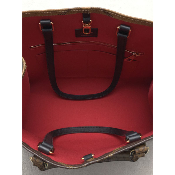 Louis Vuitton On The Go MM Monogram Tote Bag - Picture 6 of 6